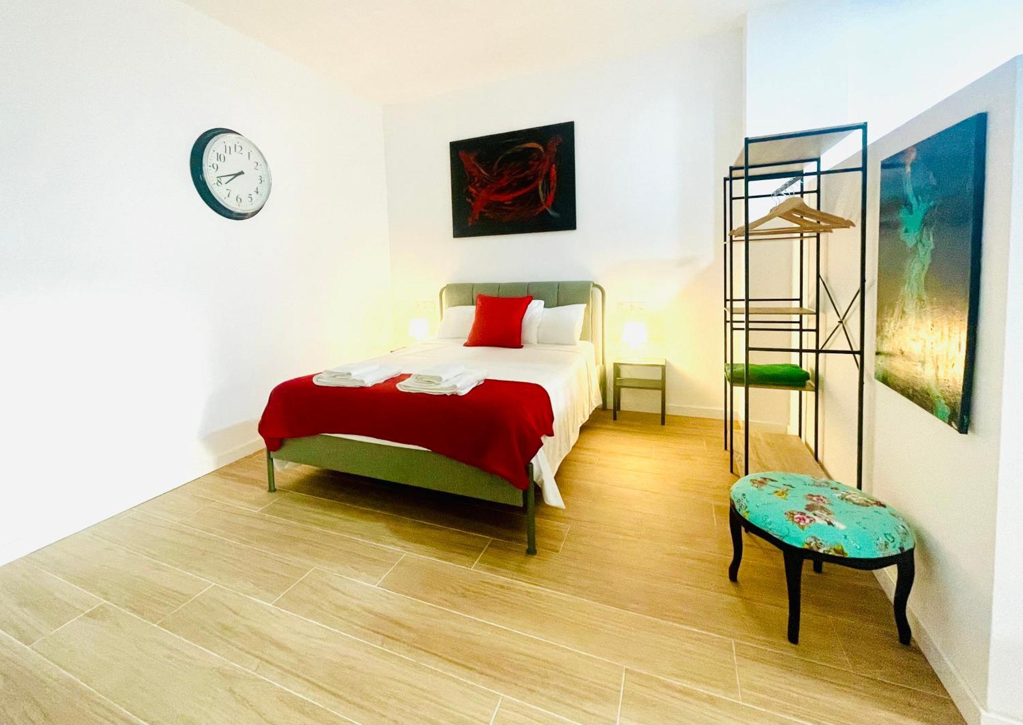 Completo Y Bello Apartamento En Малага Екстер'єр фото
